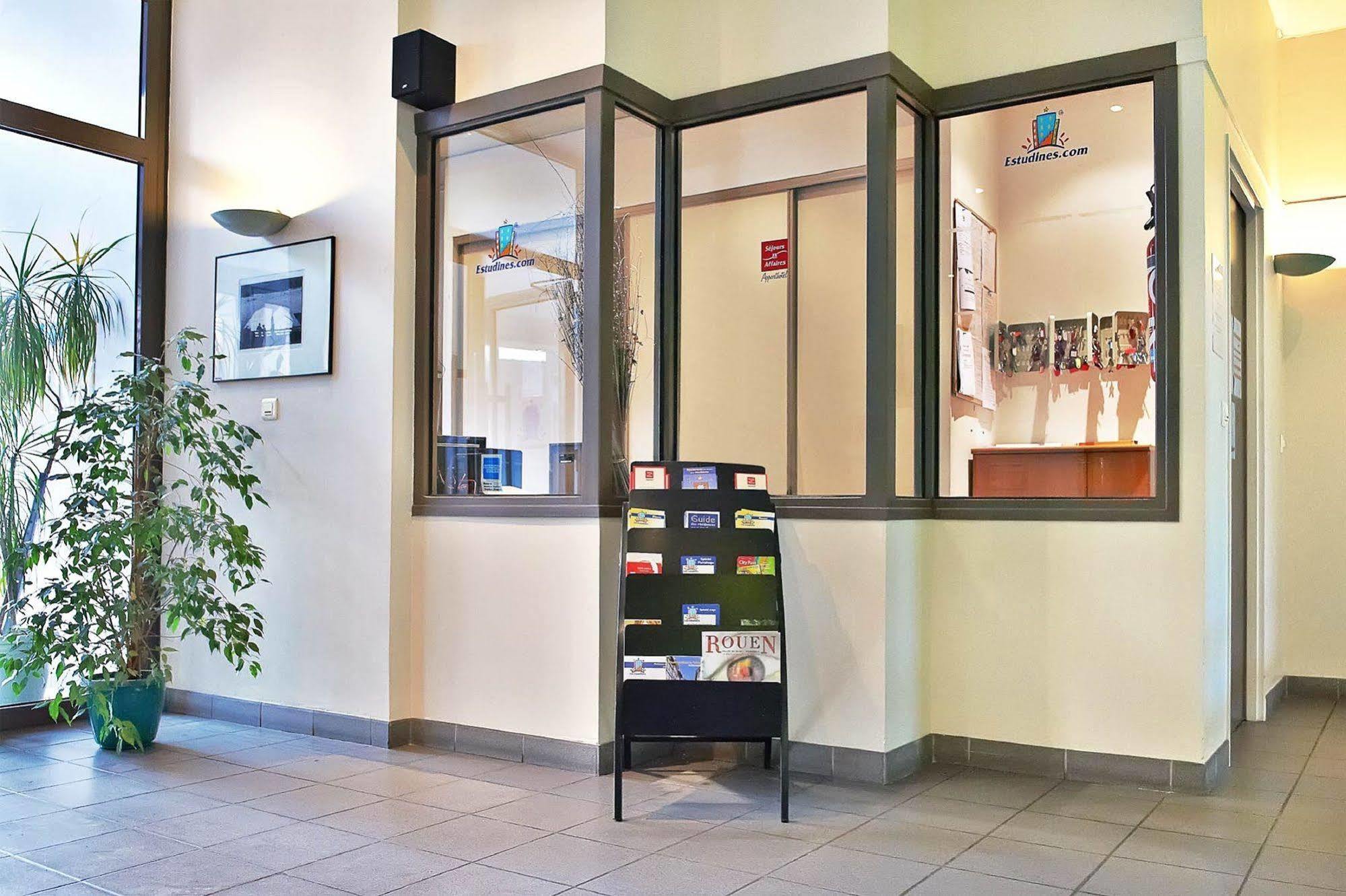 Séjours&Affaires Rouen Normandie Sotteville-lès-Rouen Exterior foto